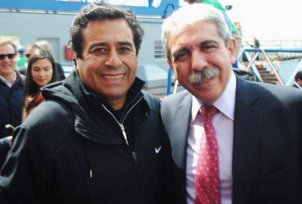 An�bal Fern�ndez: �La industria pesquera es fundamental�