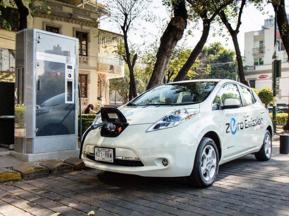 Impulsan descuentos para incentivar el uso de autos el�ctricos en la Ciudad