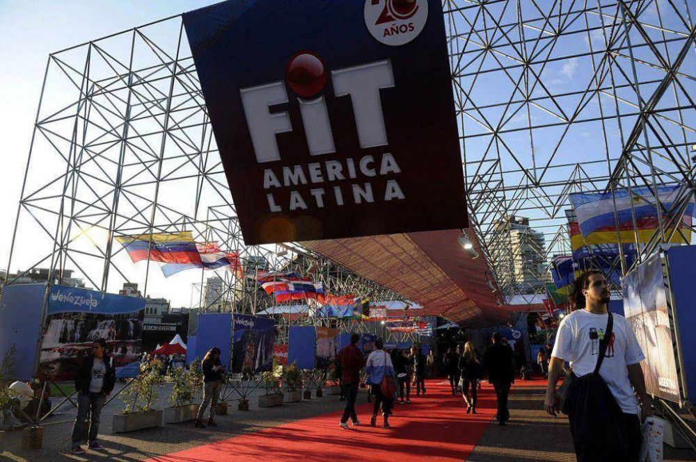 Closs: �El turismo es la actividad que m�s puestos de trabajo crea�