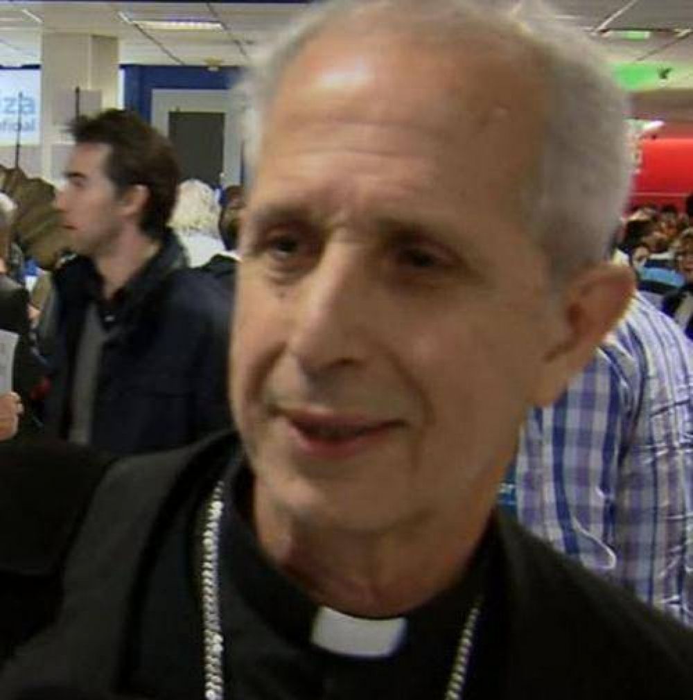 Cardenal Poli: “El gran mensaje del Papa es pensar en la fraternidad de la familia humana”
