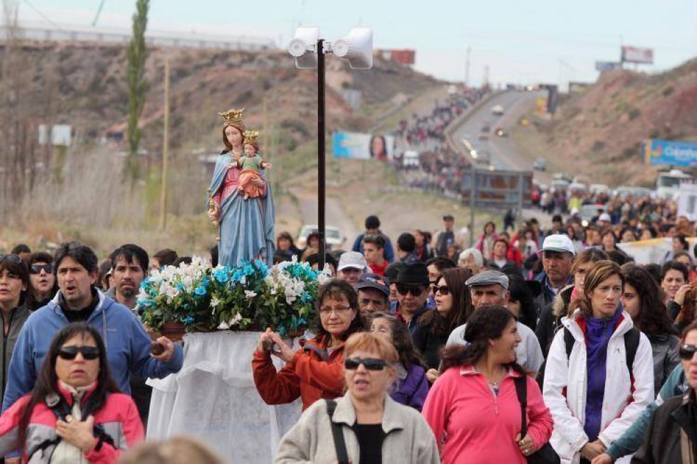 La Virgen de Luján atrajo a miles de neuquinos