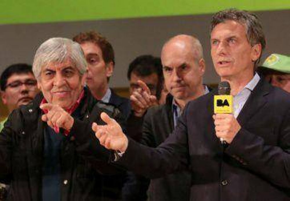 Macri-Moyano, la foto que 