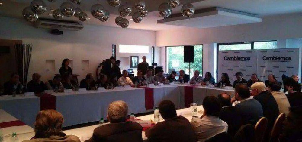 Los candidatos a intendente por Cambiemos de la seccin se reunieron con Mauricio Macri