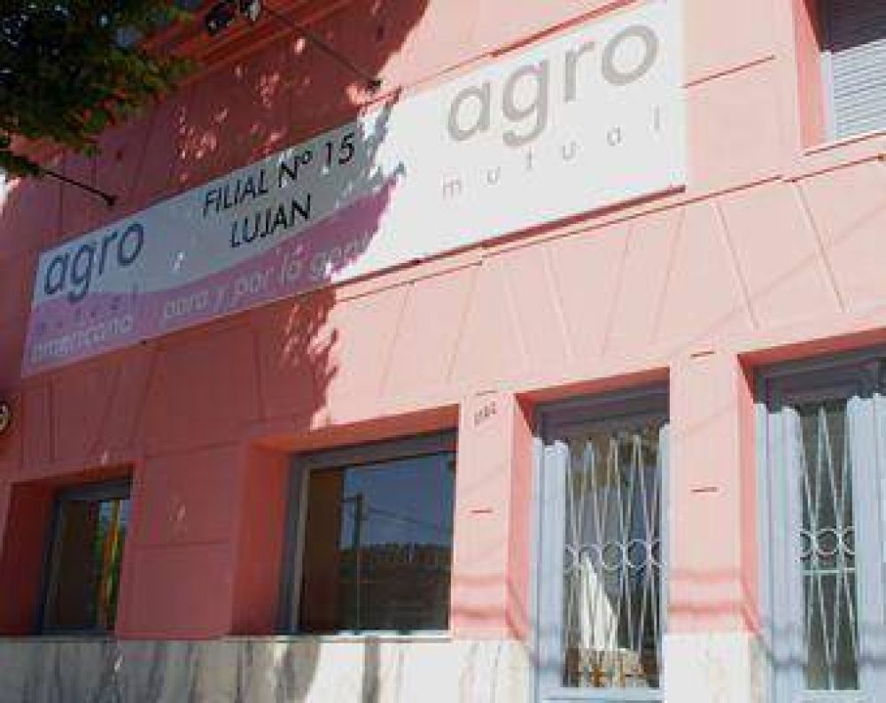 Asaltantes se alzaron con un bot�n de 100 mil pesos, de una financiera de Luj�n