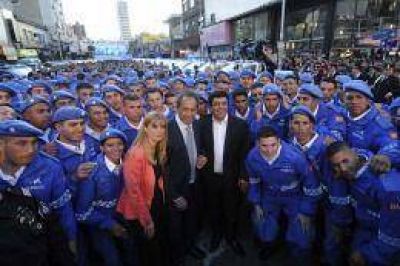 En La Matanza, Scioli defini� a la seguridad como su �prioridad�