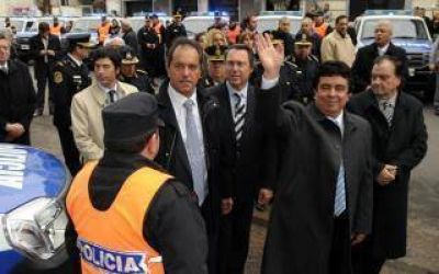 Scioli inaugur� centro de monitoreo y egreso de polic�a Local en La Matanza