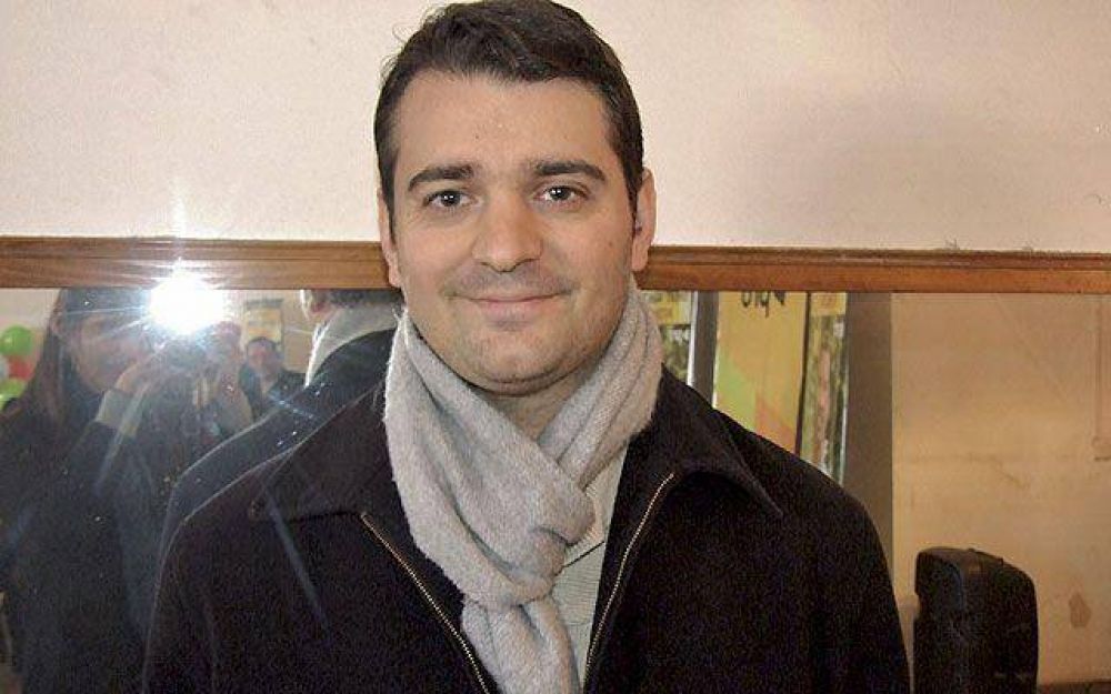 G�mez Alvari�o sostuvo que el massismo �no es una opci�n local con chances�