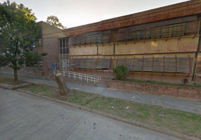 Ladrones robaron de la escuela Stephenson la plata que hab�an ahorrado para un viaje de estudios