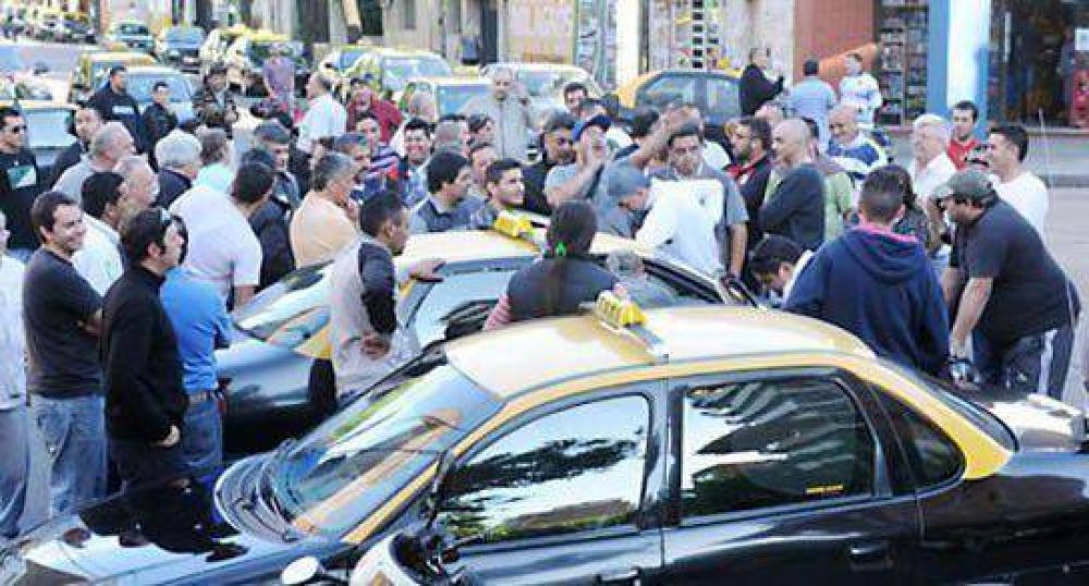 Habr� reuni�n en el Ministerio de Seguridad con taxistas