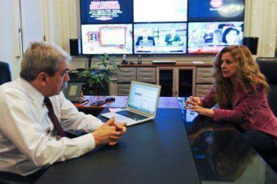 M�nica Est�vez a favor de convocar a paritarias a empleados municipales, en Trenque Lauquen