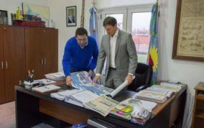 Anunciaron obras de defensa costera para el puerto de La Plata