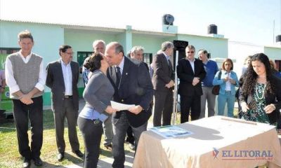 Entregaron 65 viviendas en el Pirayu� destinadas a familias relocalizadas