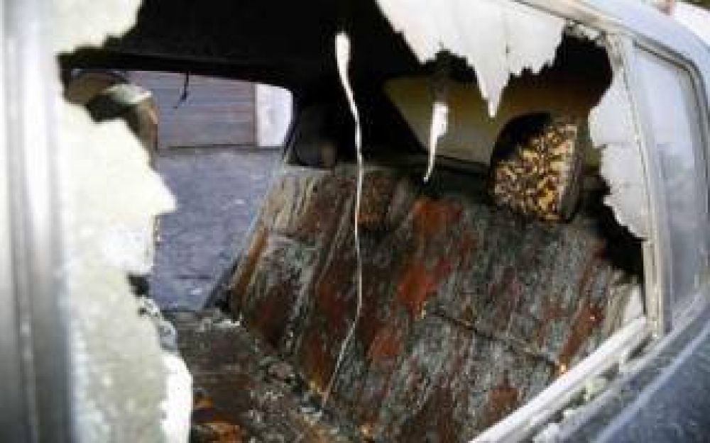 Hurlingham: Le tiraron una bomba molotov a un militante del FPV