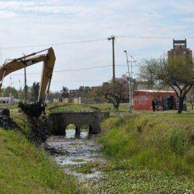 Desag�es: Se limpiaron m�s de 88 kil�metros