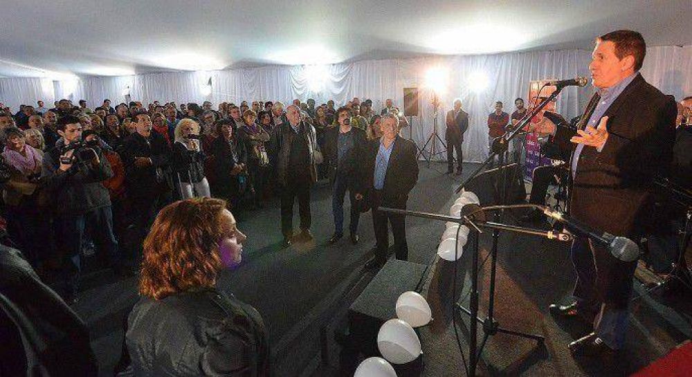 LAN�S CELEBR� SUS 71 A�OS DE AUTONOM�A