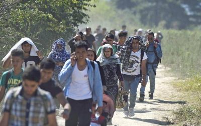 Francisco: ayudemos a los pa�ses de los que parten los migrantes y los pr�fugos