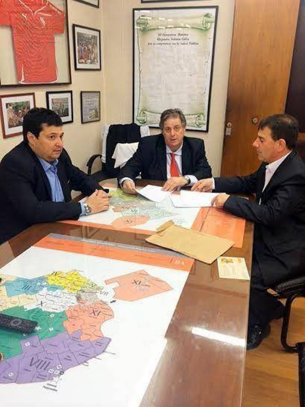 Bertellys se reuni� con el Ministro de Salud
