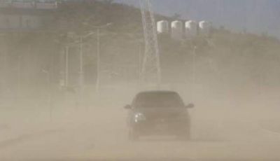 El fuerte viento provoc� innumerables problemas