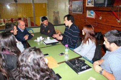 Los profesionales en turismo celebraron la sanci�n definitiva del Colegio