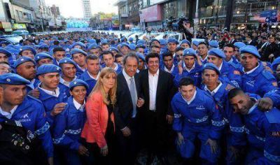 En La Matanza, Scioli defini� a la seguridad como su �prioridad�