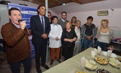 DAR�O D�AZ P�REZ ENTREGO UN IMPORTANTE SUBSIDIO AL TALLER PROTEGIDO HORACIO SORIANI