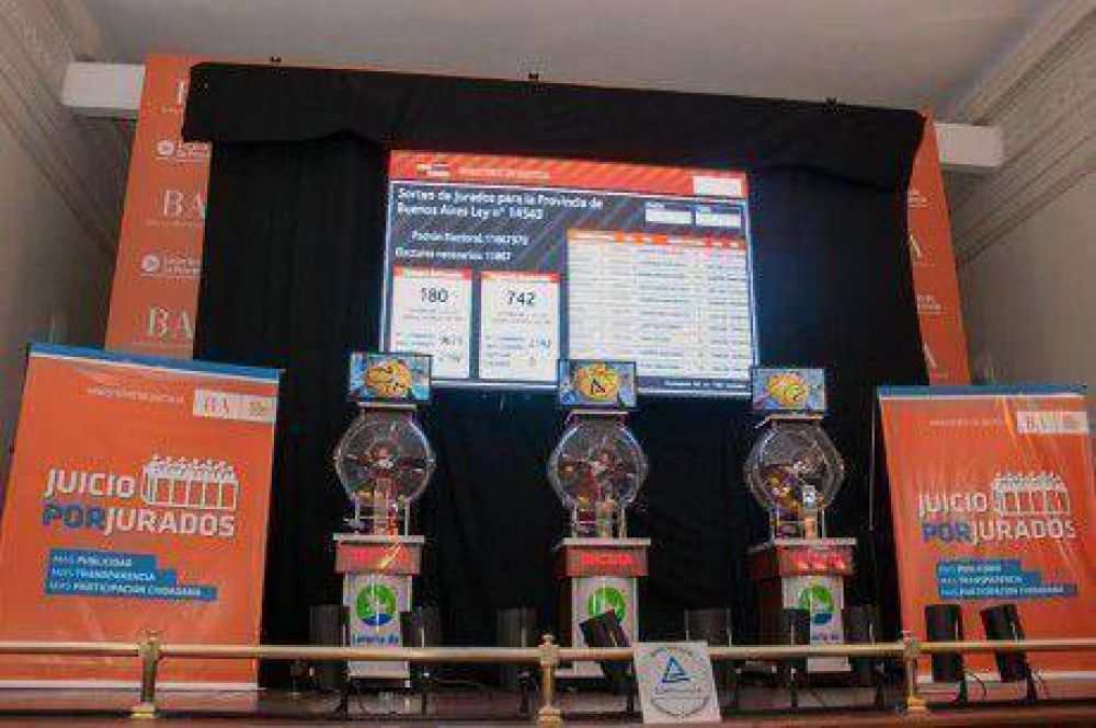 Sortearon a 11.800 ciudadanos bonaerenses para integrar jurados en el 2016