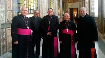 Obispos venezolanos conversaron con Papa Francisco sobre crisis de frontera con Colombia