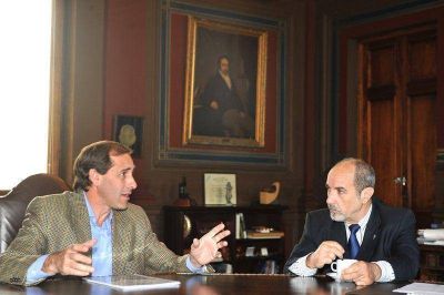 Garro y Perdomo acuerdan trabajo conjunto para dotar con agua y cloacas a toda la ciudad