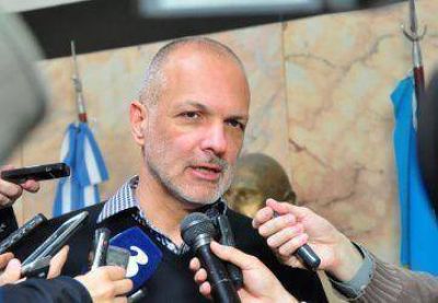 Buzzi destac� aprobaci�n del contrato con Sipetrol