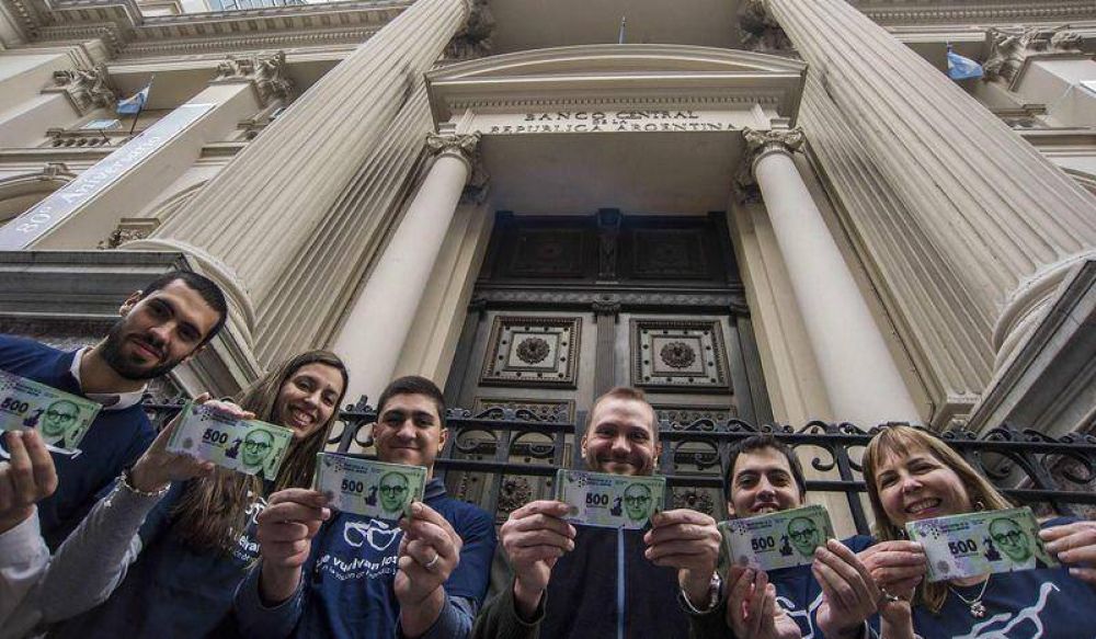 J�venes PRO quieren un billete de $500 con la cara de Frondizi