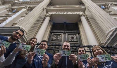J�venes PRO quieren un billete de $500 con la cara de Frondizi