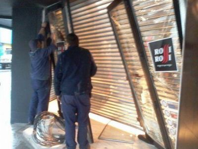 Robaron un Rossi & Rossi pero fueron capturados por la polic�a