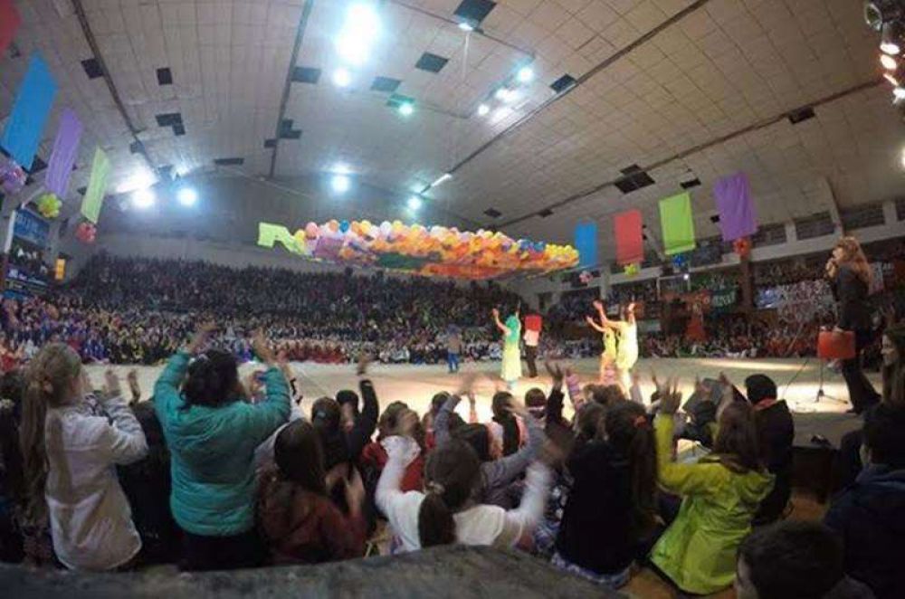 Con una masiva convocatoria qued� inaugurado el 28� Encuentro Nacional de Mini Hockey