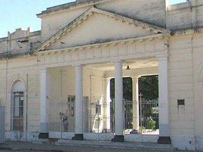 Tiene un 80 por ciento de avance la primera etapa de la obra de refacci�n del cementerio municipal de Paran� 