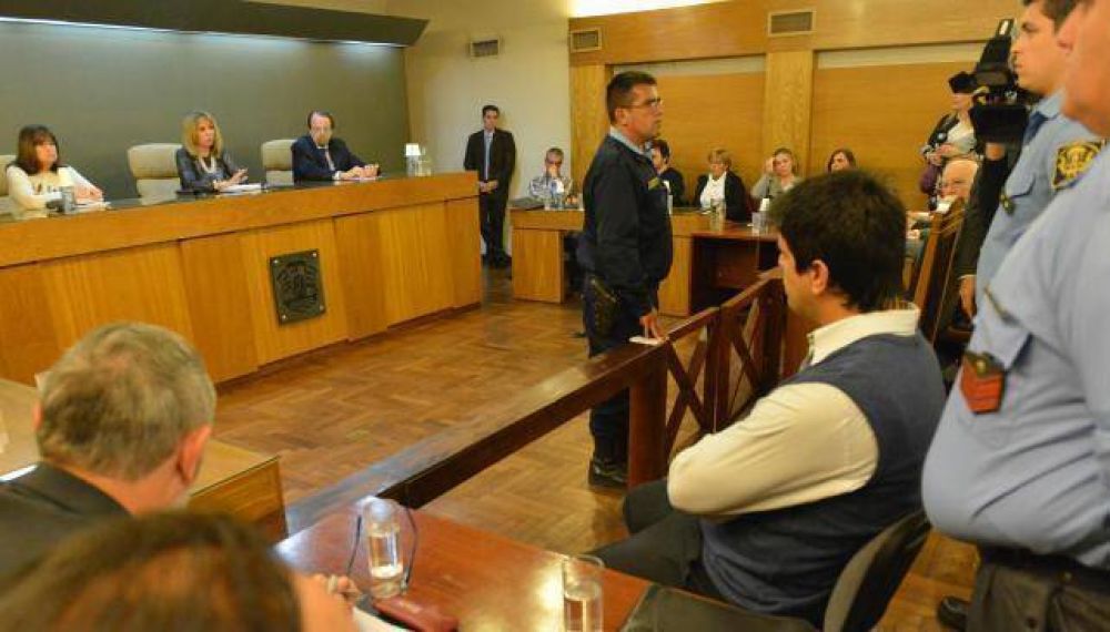 Lizarralde, cercado por la prueba en la �ltima semana del debate