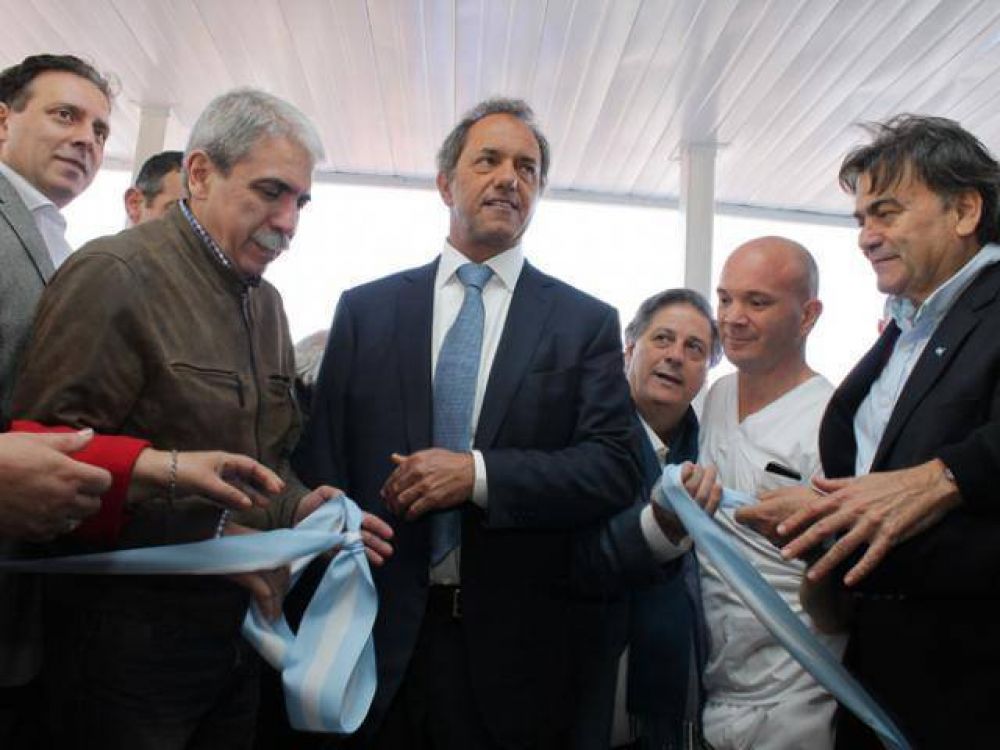 Scioli inaugur� la UPA 17 en Bernal Oeste