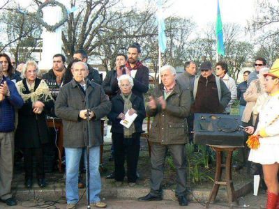 Presentaron las mejoras en la Plaza Espa�a