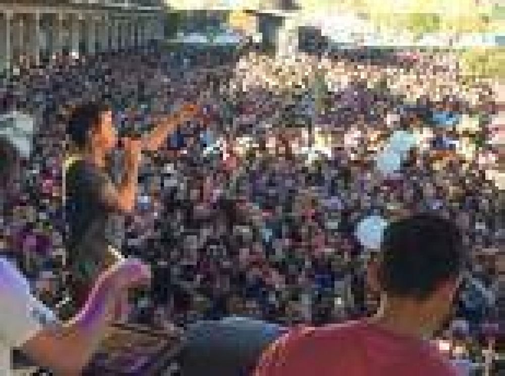La Plata: Fin de semana con una multitud disfrutando de distintas propuestas