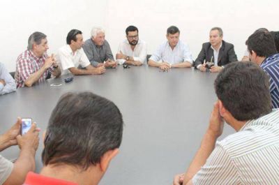 Peppo y el NePar acordaron acciones para la campa�a presidencial