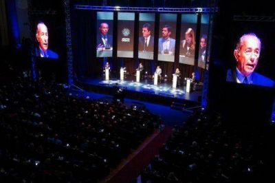 Adolfo Rodr�guez Sa� particip� del primer debate de candidatos presidenciales de la historia argentina