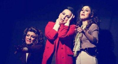 El Kara� Octubre se sube a las tablas durante su mes