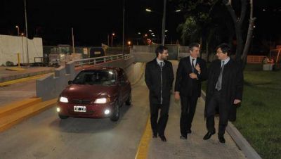 Ya funciona el nuevo t�nel vehicular de French-Azcu�naga