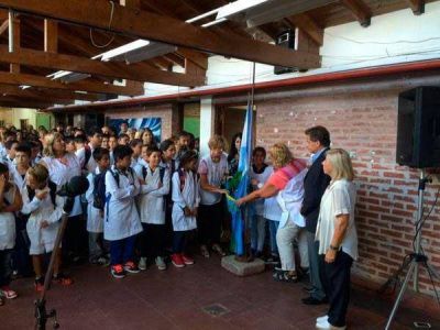 �Las clases tienen que comenzar en marzo�