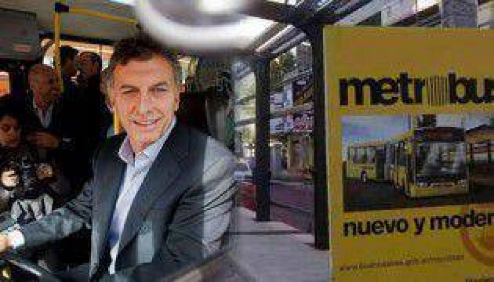Macri inaugur el Metrobus de la Autopista 25 de Mayo