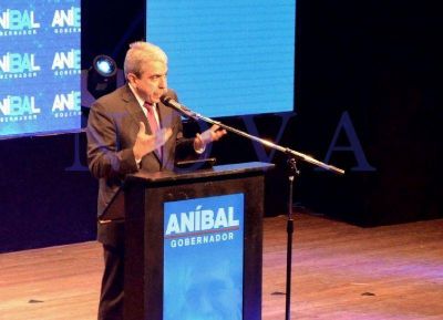 Aníbal anunció a Domenech como ministro de Agricultura y a Delgado como titular del Banco Provincia