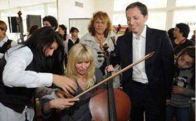Rabolini presenci� un concierto de la Orquesta Juvenil de Echeverr�a