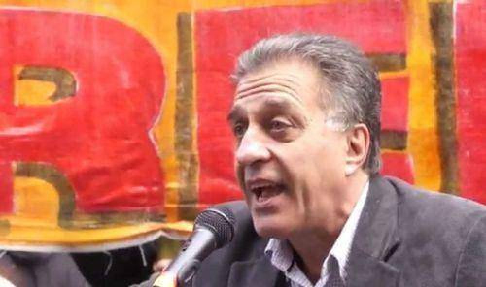 Pitrola con trabajadores de la salud