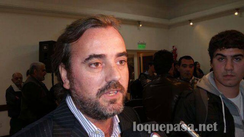�Le pido a los amigos del Frente Renovador que resignen su candidatura y acompa�en a Vidal�