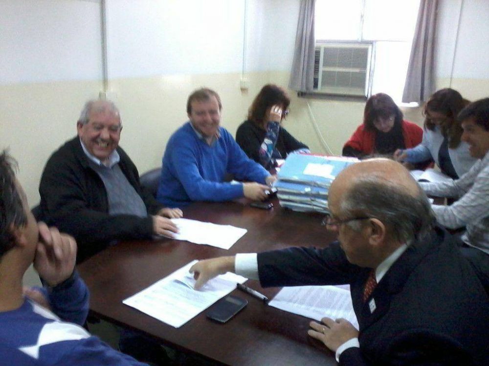 Dictamen favorable de Obras al r�gimen de regularizaci�n de construcciones clandestinas