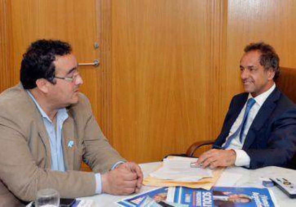 El intendente de A�elo se reuni� con Daniel Scioli